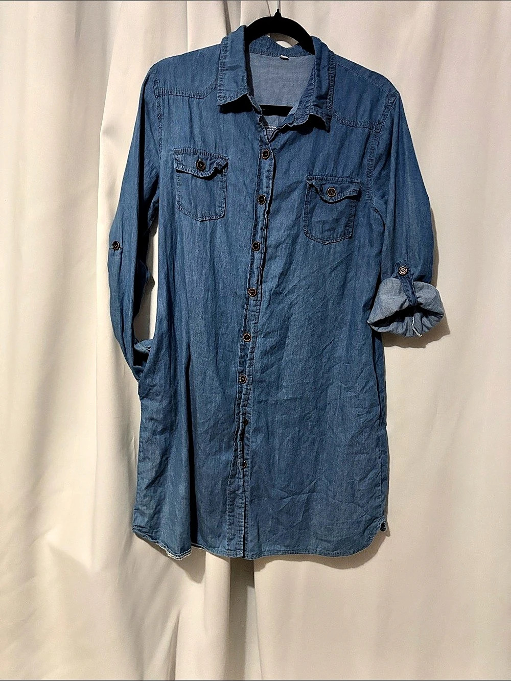 Denim-Style Button Down Shirt in Blue Size Large